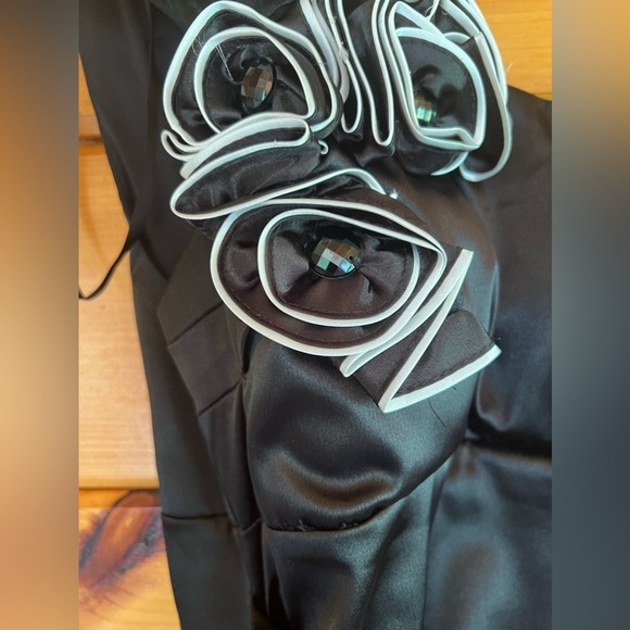 NWOT Dressbarn Dress Womens 6 Black Mini One Shoulder Cocktail Party Ruffle - Picture 4 of 5